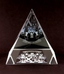 Paperweight Crystal Pyramid