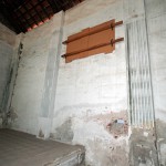 Imagen parcial del Salón de Tenidas con los desperfectos ocasionados por el abandono