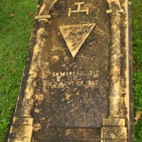 XXXMasonic Symbol Royal Arch Easton Cemetery